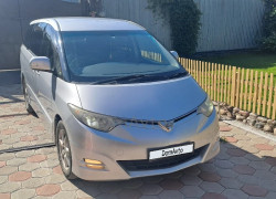 Toyota Estima 2007 года