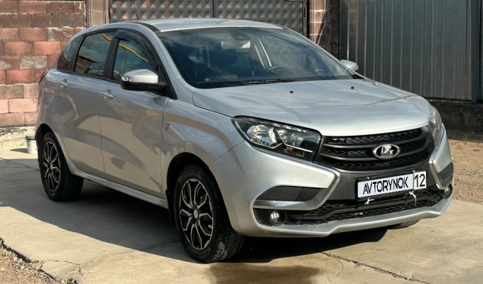 ВАЗ (Lada) XRAY 2017 года