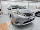 Toyota Sienna 2011 года