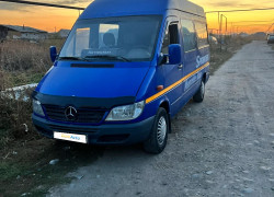 Mercedes-Benz Sprinter 2003 года