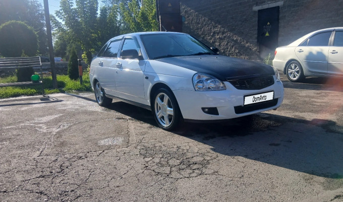 ВАЗ (Lada) Priora 2015 года