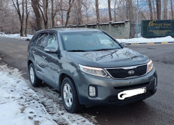Kia Sorento 2013 года