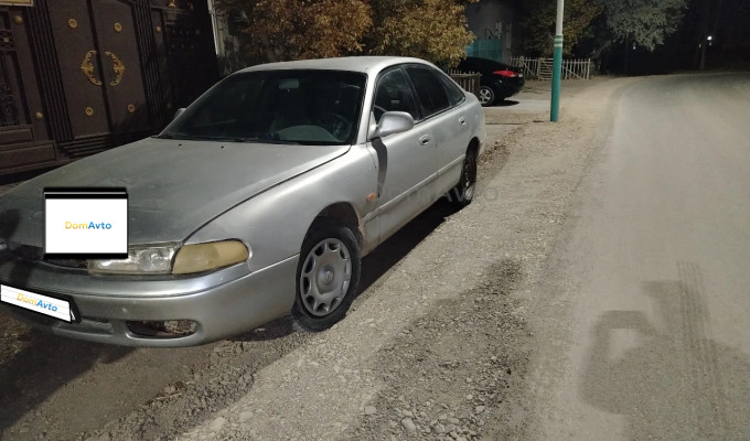 Mazda Cronos 1996 года