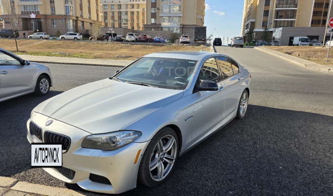 BMW 5 серия 2015 года