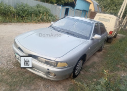 Mitsubishi Galant 1993 года
