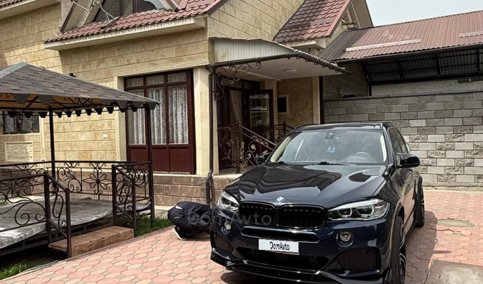 BMW X5 2016 года