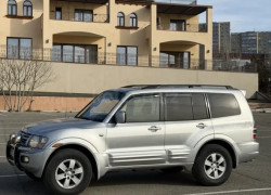 Mitsubishi Pajero 2003 года