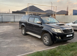 Toyota Hilux 2015 года
