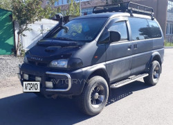 Mitsubishi Delica 1996 года