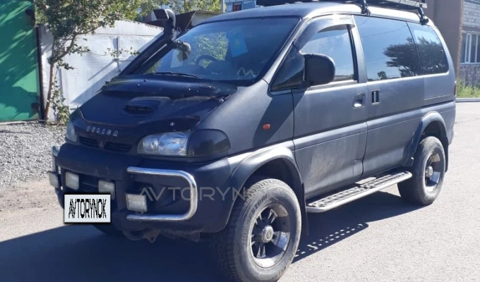 Mitsubishi Delica 1996 года