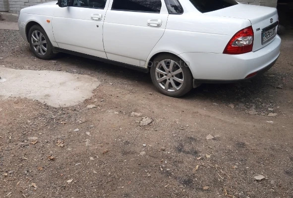 ВАЗ (Lada) Priora 2014 года