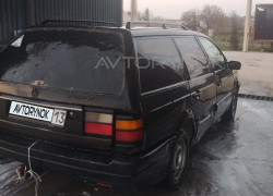 Volkswagen Passat 1990 года