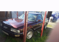 Audi 90 1990 года