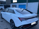 Hyundai Elantra 2024 года