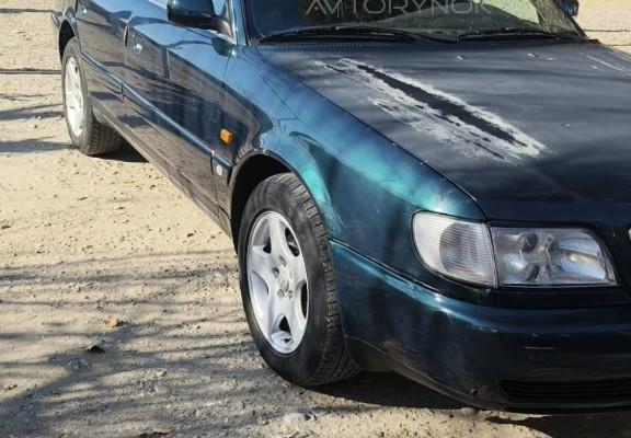 Audi A6 1995 года