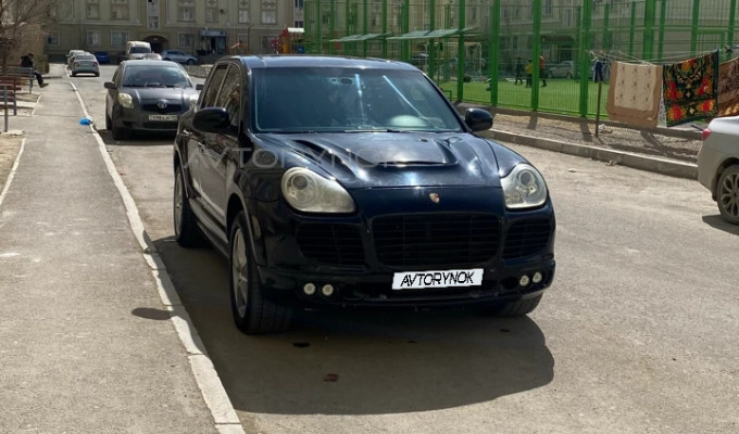 Porsche Cayenne 2005 года