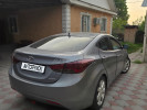 Hyundai Elantra 2012 года