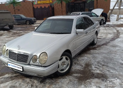Mercedes-Benz E-Класс 1996 года