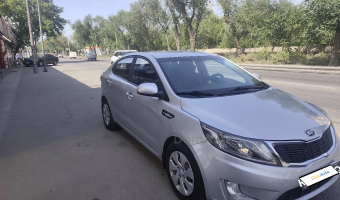 Kia Rio 2014 года