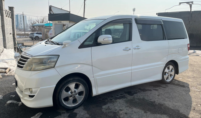 Toyota Alphard 2006 года