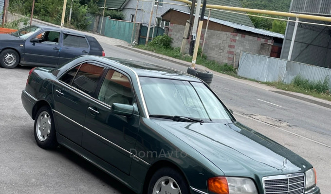 Mercedes-Benz C-Класс 1994 года