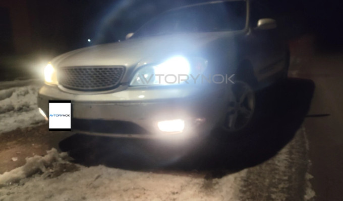 Nissan Cefiro 2000 года