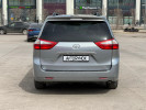 Toyota Sienna 2015 года