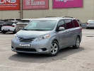 Toyota Sienna 2015 года