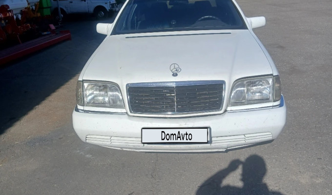 Mercedes-Benz S-Класс 1994 года