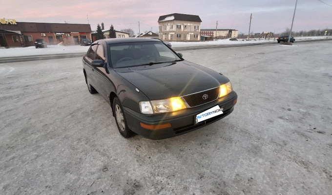 Toyota Avalon 1995 года