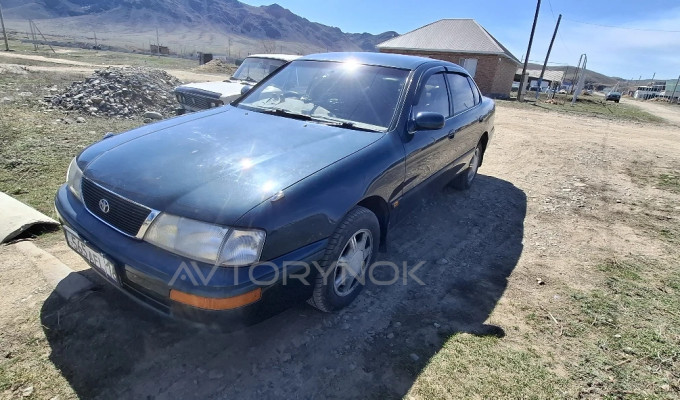 Toyota Avalon 1995 года