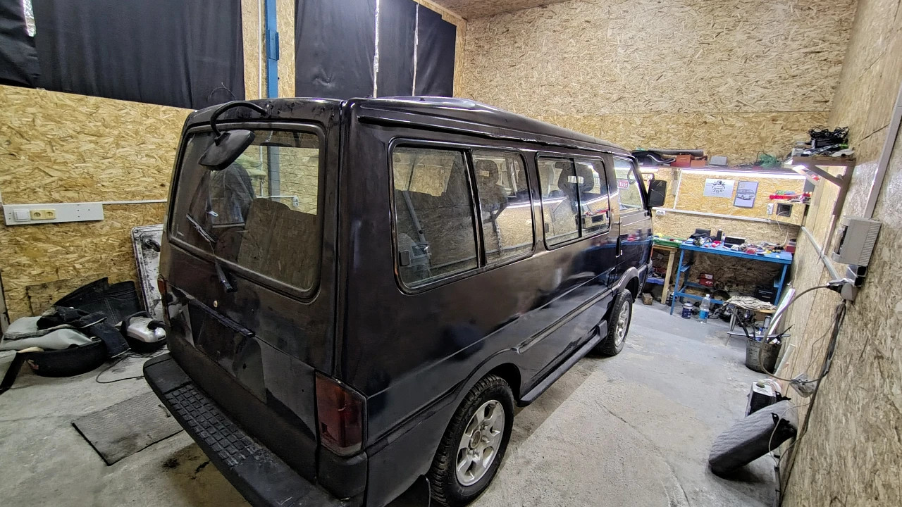Mitsubishi Delica, 1994