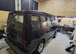 Mitsubishi Delica 1994 года