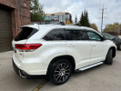 Toyota Highlander 2017 года