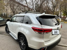 Toyota Highlander 2017 года