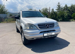 Mercedes-Benz ML-Класс 1998 года