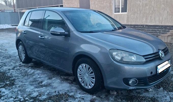 Volkswagen Golf 2010 года