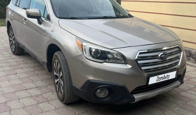 Subaru Outback 2015 года