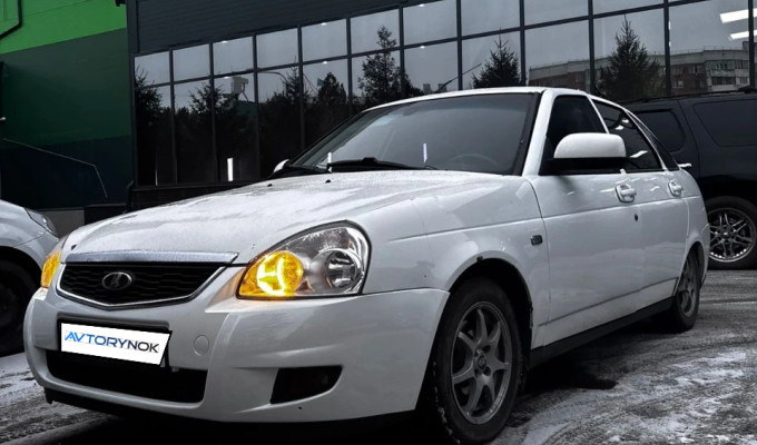 ВАЗ (Lada) Priora 2014 года