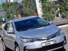 Toyota Corolla 2017 года
