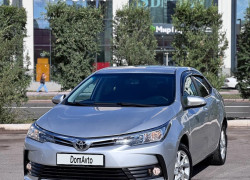 Toyota Corolla 2017 года