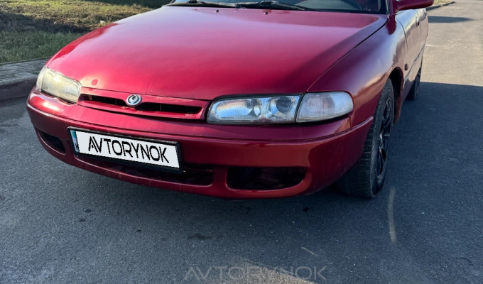 Mazda 626 1992 года