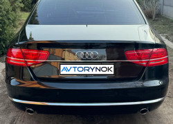 Audi A8 2012 года