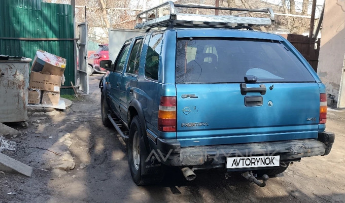 Opel Frontera 1992 года