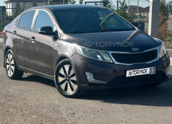 Kia Rio 2015 года