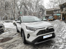 Toyota RAV4 2020 года