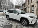 Toyota RAV4 2020 года