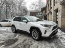 Toyota RAV4 2020 года