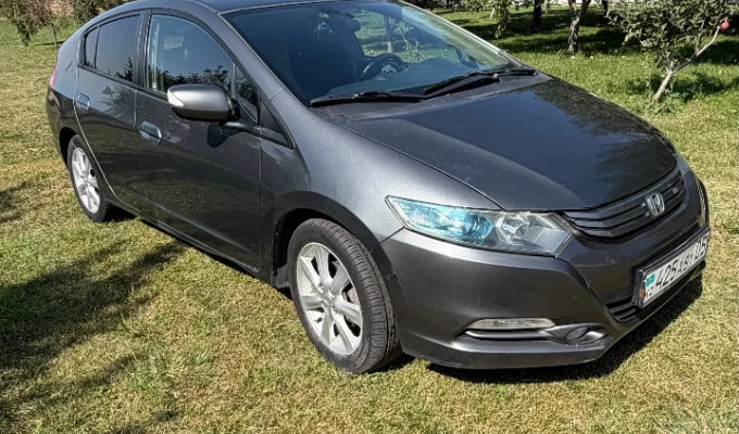 Honda Insight 2010 года