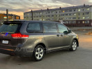 Toyota Sienna 2011 года